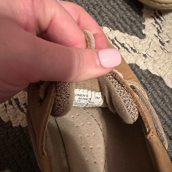 Sperry’s - Picture 4 of 5